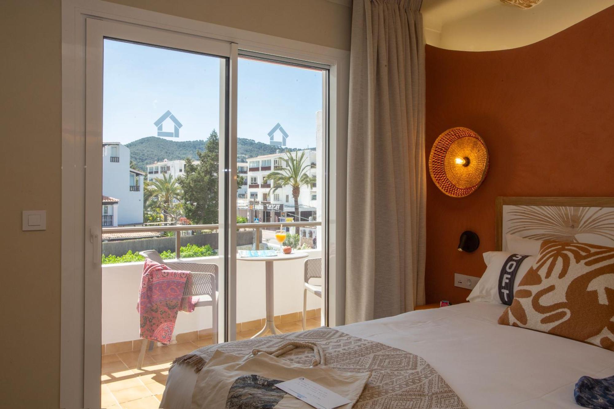 Hotel Casual Bahia Ibiza à Sant Antoni de Portmany Extérieur photo