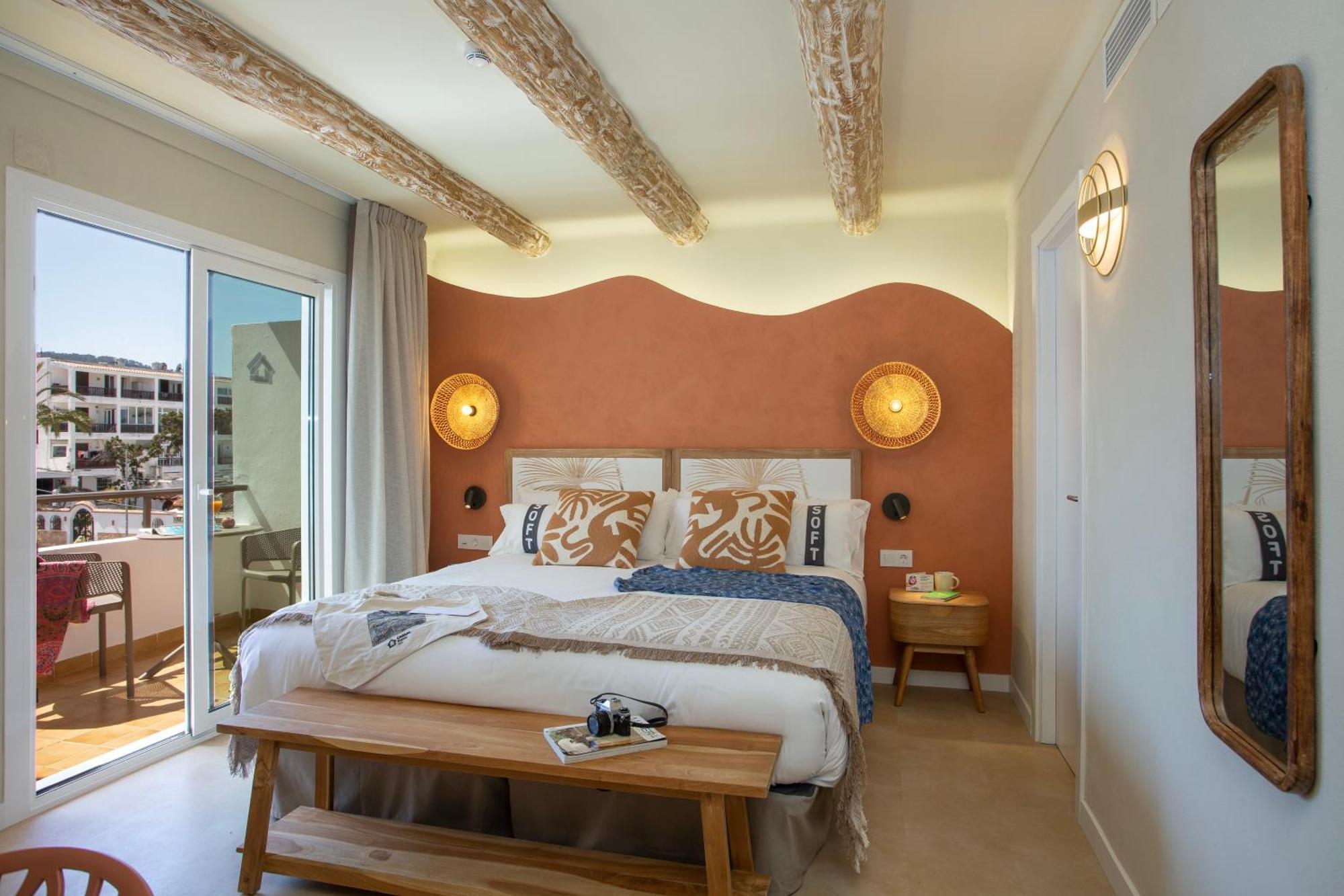 Hotel Casual Bahia Ibiza à Sant Antoni de Portmany Extérieur photo